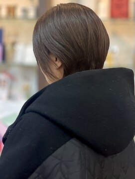 ヴィサージュジョイン(VISAGE join) 自然な丸みのショートボブ