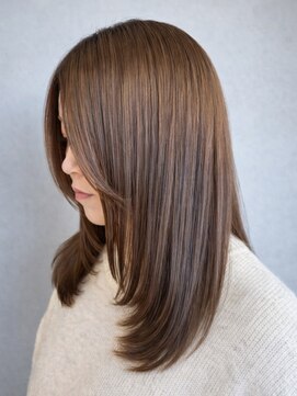 コタ 水戸(COHTA) レイヤーカットミルクティーベージュブリーチなしダブルカラー