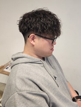 ニアウ 伊勢崎連取店(Niau) [MEN’S HAIR/波巻ツイストスパイラル/シャドウパーマ/伊勢崎]