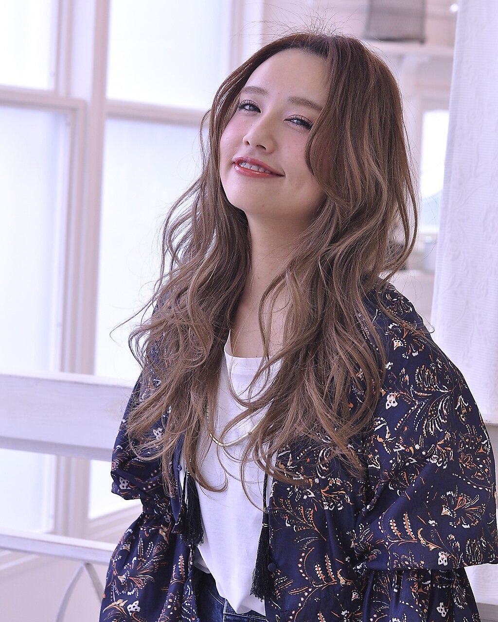 「Aust」炭酸シャンプー＋カット/3700