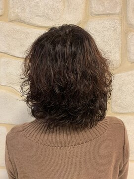 エムズアルカディア(M'Z ARCADIA) 【ふんわりエアウェーブ×グラデーションカラー】