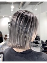 シエラ 心斎橋(CIERA.)&nbsp;CIERA.切りっぱなしボブ×バレイヤージュ