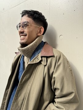 メリケンバーバーショップ フクオカ(MERICAN BARBERSHOP FUK) 波巻き束感ショートツーブロックマッシュアップバングコンマヘア