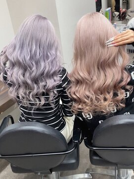 エミーバイモアムー(Emmie byMoremuu) 【埼玉ギャルの救世主】ギャルハイトーンカラー