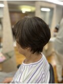くびれショート　白髪ぼかし（ナチュラル）