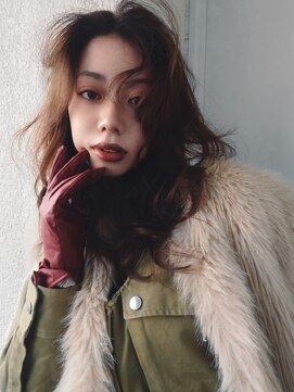 ディープシー(Deep Sea) レイヤーカット/海外ヘア/デザインカラー