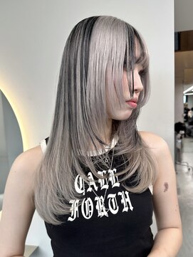 ソル ジングウマエ(SOL JINGUMAE) シルバー×ブラックローライト