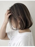 内巻きボブ　白髪ボカシハイライト　ショート　名東区美容室
