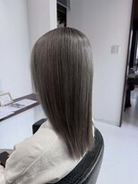 ムートン(Mouton)&nbsp;グレージュカラー