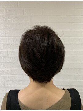 えほん美容室 トップをふんわり♪ショートスタイル♪