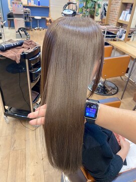 カラン(caran) 艶髪/グレージュカラー/グレーベージュ/フレンチガーリー