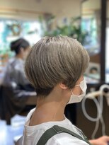 フェリーザ 北習志野本店(FELIZA) ソフト刈り上げでワンランク上のおしゃれを楽しむマッシュボブ