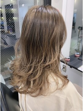 ステアケース 武蔵小杉店(stair:case) 【助川】脱白髪染め/バレイヤージュ/20代30代40代ヘアスタイル