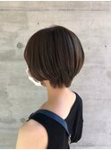 大人可愛いショートスタイルアッシュブラウン20代30代40代
