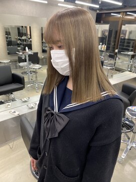 ペレ 栄店(PELE) ベージュ