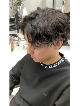 ネオン(NEON) 波巻きパーマ