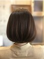 コトン(COTON)&nbsp;艶のある質感が際立つ大人グラデーションボブ☆　日本橋/浜町
