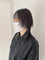 ブロッサム 保谷(Blossom) 20代30代ウルフインナーカラー立体感小顔丸み乾かすだけ