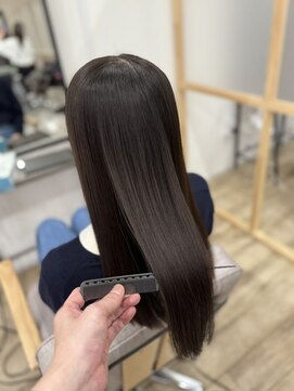 シオ 流山おおたかの森(Sio) 髪質改善トリートメント縮毛矯正ストレートパーマ