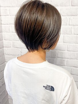 ソルヴ(solv.) 奈良/ショート/ショートボブ/ボブ/白髪ぼかし/白髪染め/髪質改善