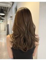 ムード(MOOD,)&nbsp;ダークアッシュ/ミディアムレイヤーカット/大人ガーリー/銀座