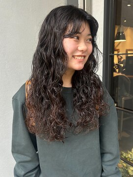 オリ(oli) ロングパーマ