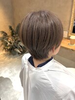 モア(moa)&nbsp;グレージュショート