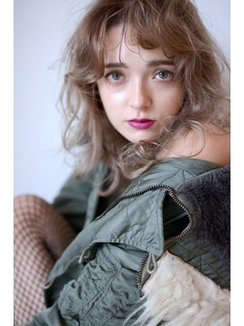 ミラバイグリーン(Mira by green) ミルクティーカラー ノームコア　grunge beige#2