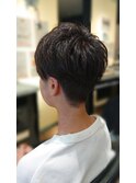 刈り上げ短髪スタイル