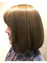 アクロ(ACRO) マットベージュボブ