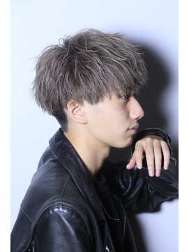 リップス 吉祥寺アネックス店(LIPPS) 前下がりマッシュ