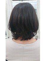 クローバー 本店(CLOVER)&nbsp;シークレットハイライト アッシュカラー ミディアムウルフボブ