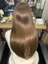 ルーツアイリー 心斎橋(ROOTS IRIE)&nbsp;髪質改善　ナチュラルベージュ　艶感カラー　ロング　ストレート