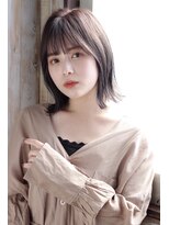 グランアージュ 池袋東口店(grandage)&nbsp;フレンチカジュアル/20代30代40代/グレーベージュ/ひし形外ハネ