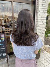 チコ(CHIKO) 暗髪でも透明感