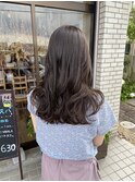 暗髪でも透明感