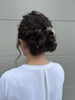 アム(am)&nbsp;シニヨンアレンジ