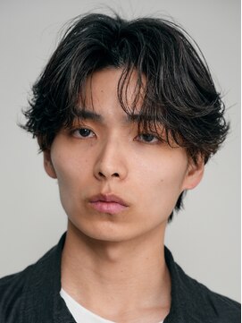 レタッチ バイ フィフス 天神大名(RETOUCH by fifth) 福岡天神メンズフェザーパーマフェザーショートスパイラルパーマ