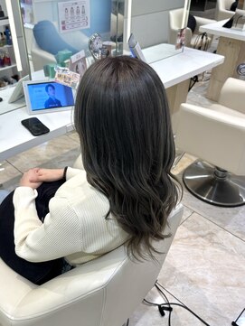 ケンジ 平塚 アネッタ(KENJE annetta) 【ワンカラー】グレージュ