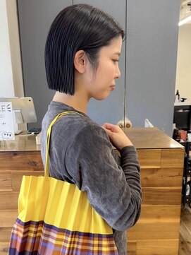 シロ(siro) 【20.ショート】ブリーチ・ダブルカラー・髪質改善・学割も人気