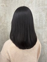 イル(iru)&nbsp;セミロング×ツヤ×ワンカール