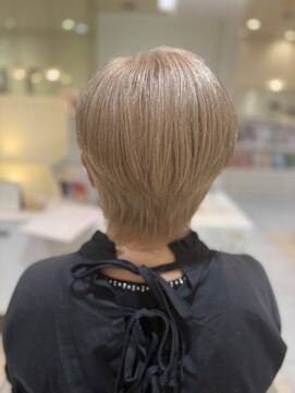 ジュール くずは駅前(Jour) ショートボブ