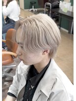 ネオンズ 南郷18丁目店(NEON´S)&nbsp;【札幌白石 ハイトーンカラー(ホワイトブロンド)松本 凌弥】