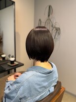 ワ ヘアー(wa-hair)&nbsp;ひし形ショートボブ　ひし形レイヤーボブ髪質改善　淡いピンク