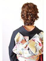 ヘアーガーデン バレッタ(hair garden barretta)&nbsp;着物に似合うゆるアレンジ