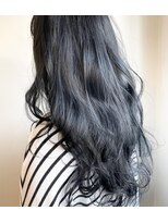 ブローチ(Brooch) ダークブルーシルバージュ×レイヤーカット