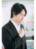 大人ダンディ・プラチナアッシュアシンメトリーショートb1