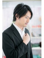 ミック 日暮里店(miq)&nbsp;大人ダンディ・プラチナアッシュアシンメトリーショートb1