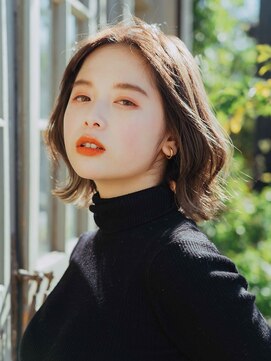 アデリタ(Adelita) 切りっぱなしレーイヤーボブ