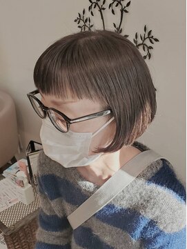 ルシードスタイルビーシャイン(LUCIDO STYLE B SHINE) 豊橋ビーシャイン★ワイドバングショート